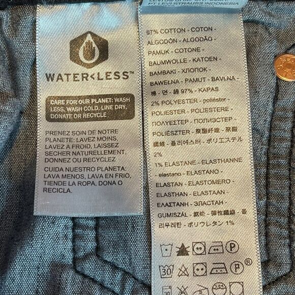 Levi's NWT Wedgie Straight Black Jeans Size 27 Denim Mid Rise Button Fly Casual - Picture 8 of 8